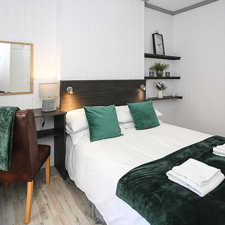 Oyo Queens Quarter Belfast Dış mekan fotoğraf