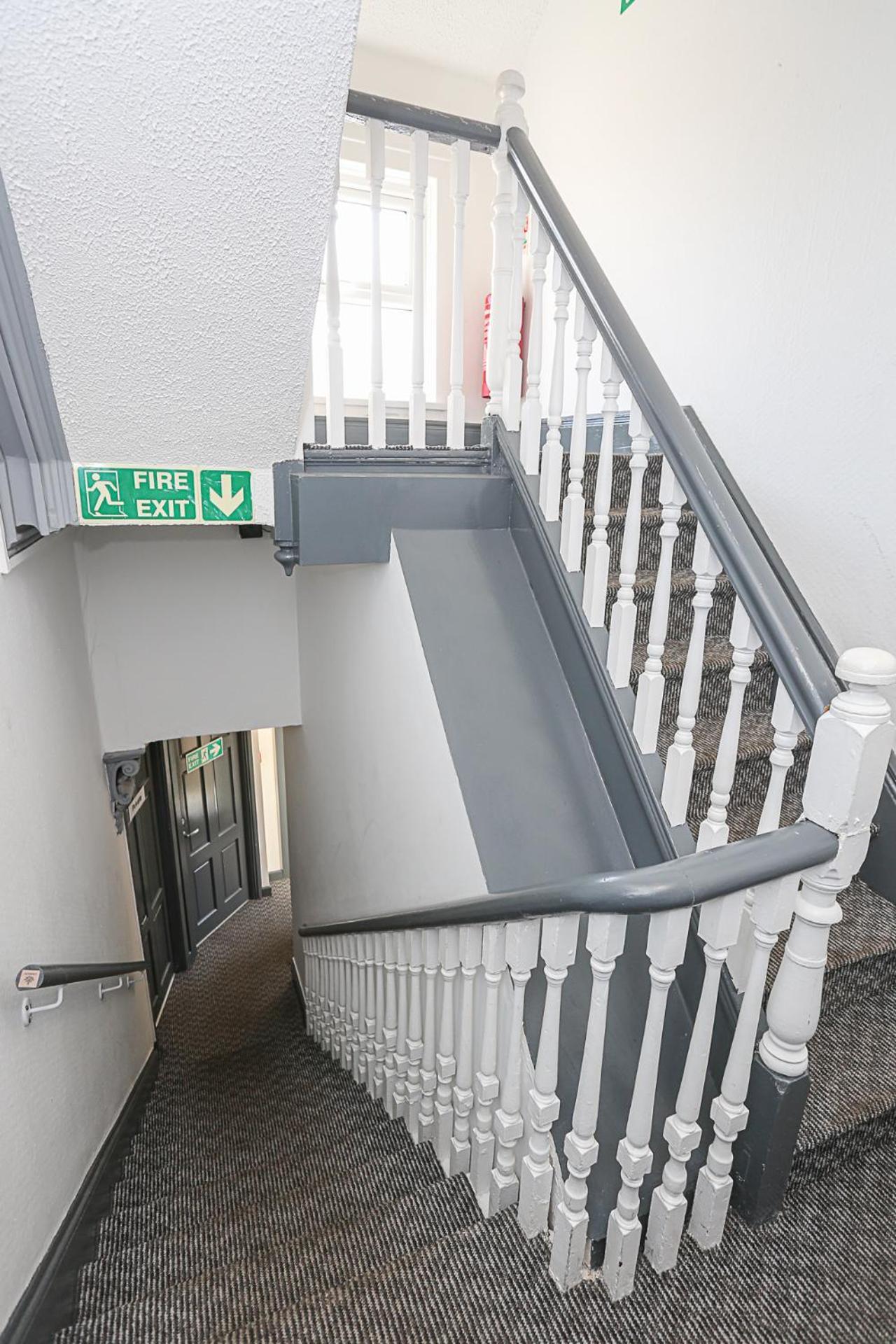 Oyo Queens Quarter Belfast Dış mekan fotoğraf